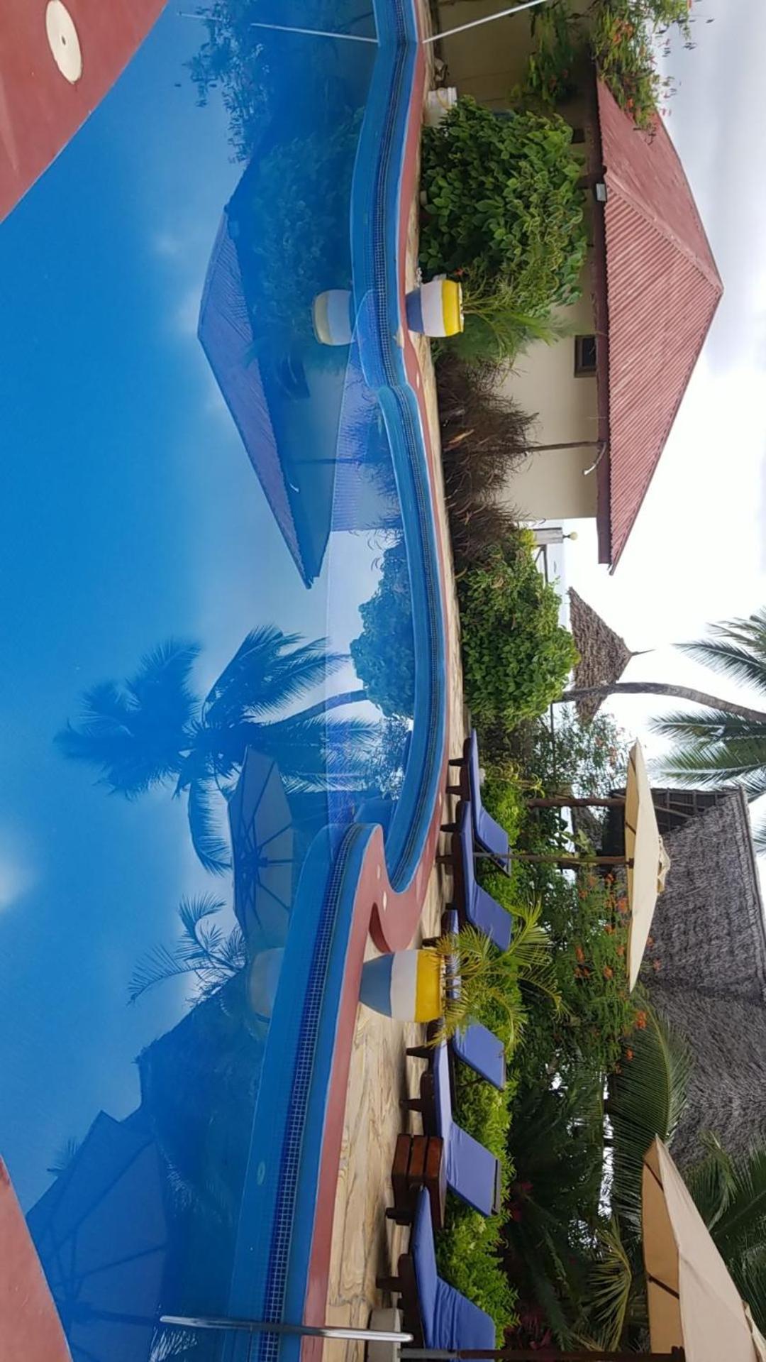Amber Lodge พองเว ภายนอก รูปภาพ